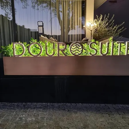 Отель Douro 4*