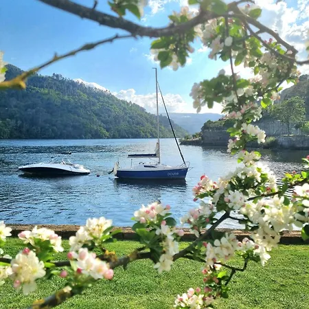 Отель Douro 4*